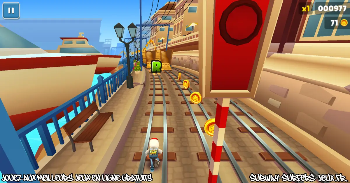 Gameplay de Subway Surfers sur des rails proches de la mer